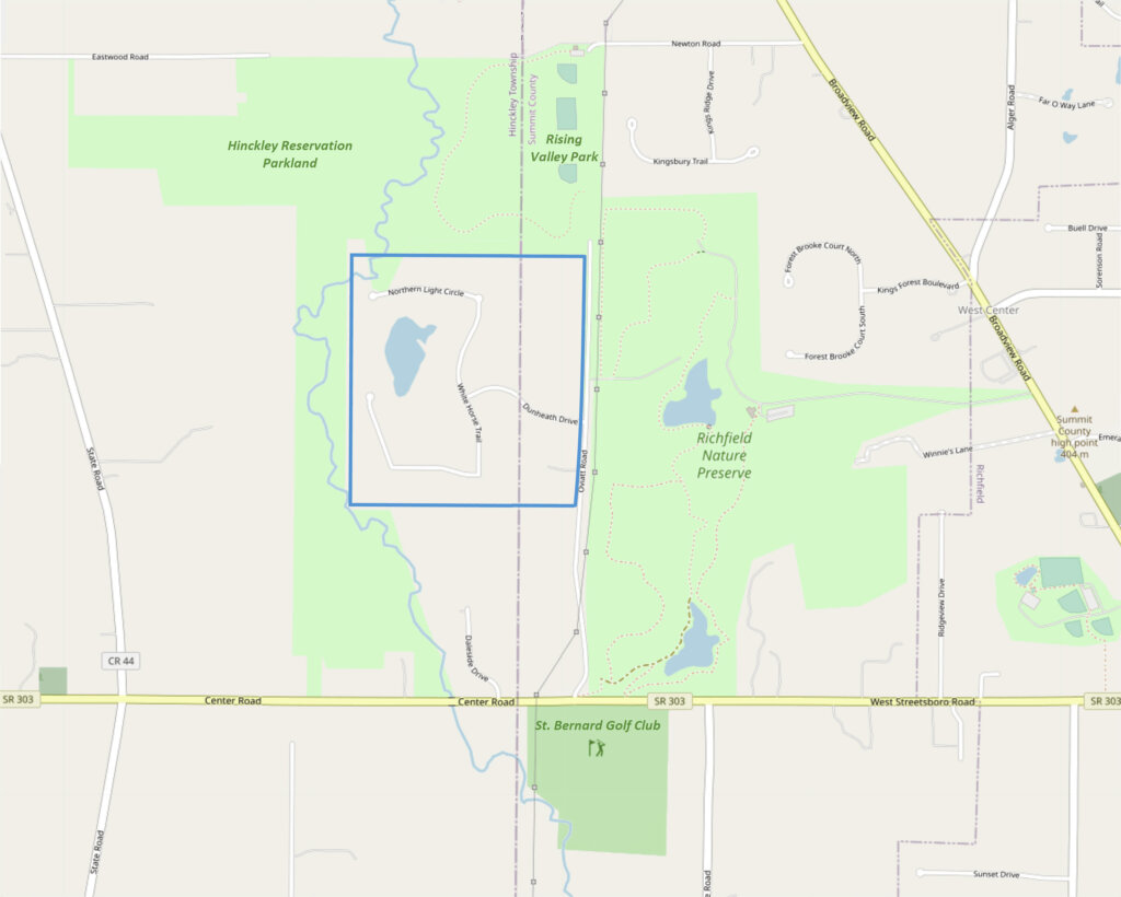 Illustrated map of Secluded Highlands in Hinckley and Richfield, Ohio showing the abutting and nearby parkland.