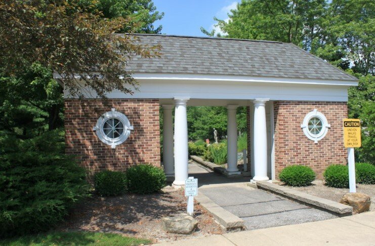 Main entrance to Athenian Village gardens
