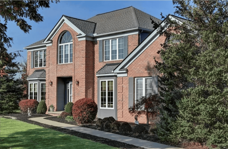 Boston Commons Hinckley Ohio Realty Done by Damien Baden