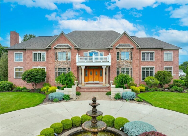 Glencairn Forest Richfield Ohio Realty Done by Damien Baden