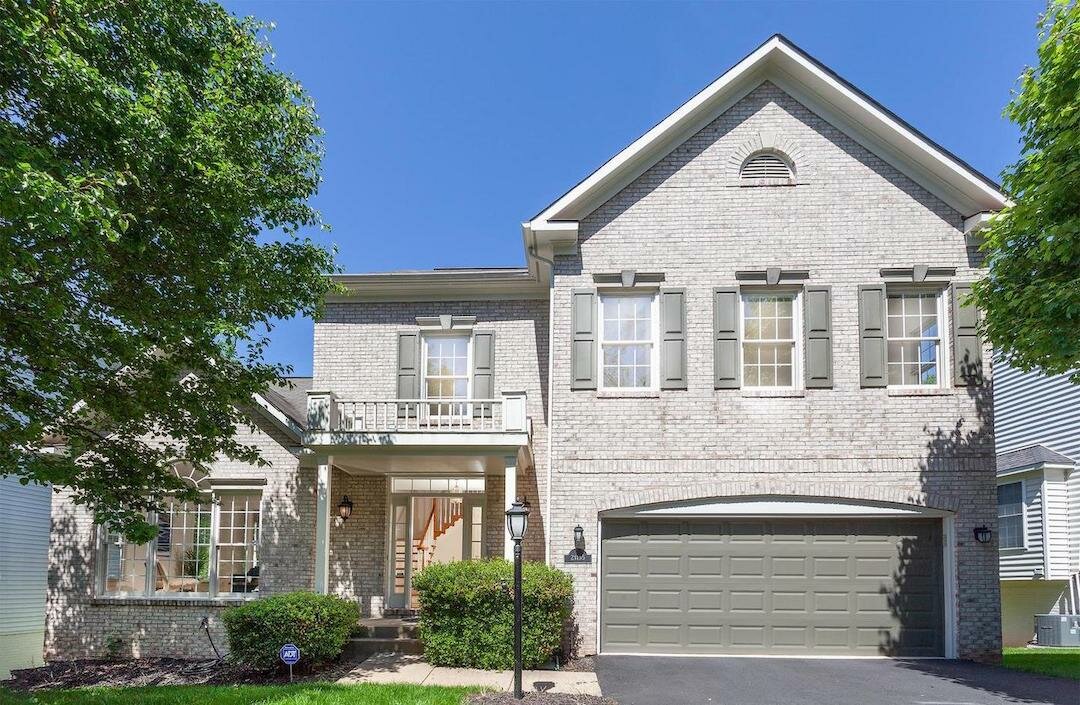 we buy houses in Sterling VA