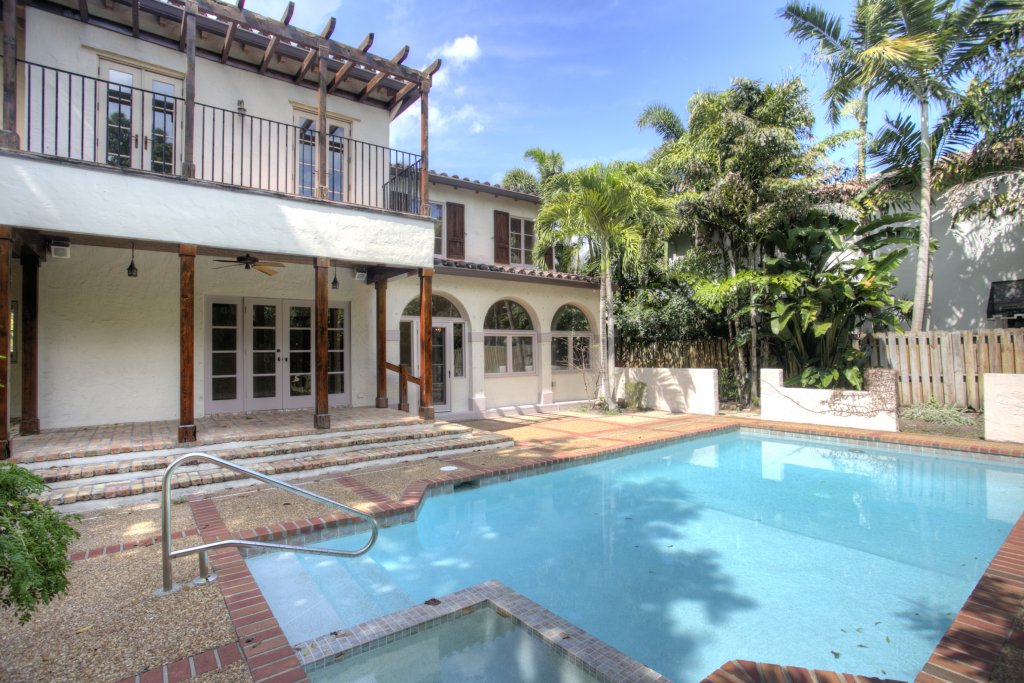 Home that was purchased by GSIG REO