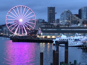 Downtown Seattle at night: Lighted Ferris Wheel at Pier 57