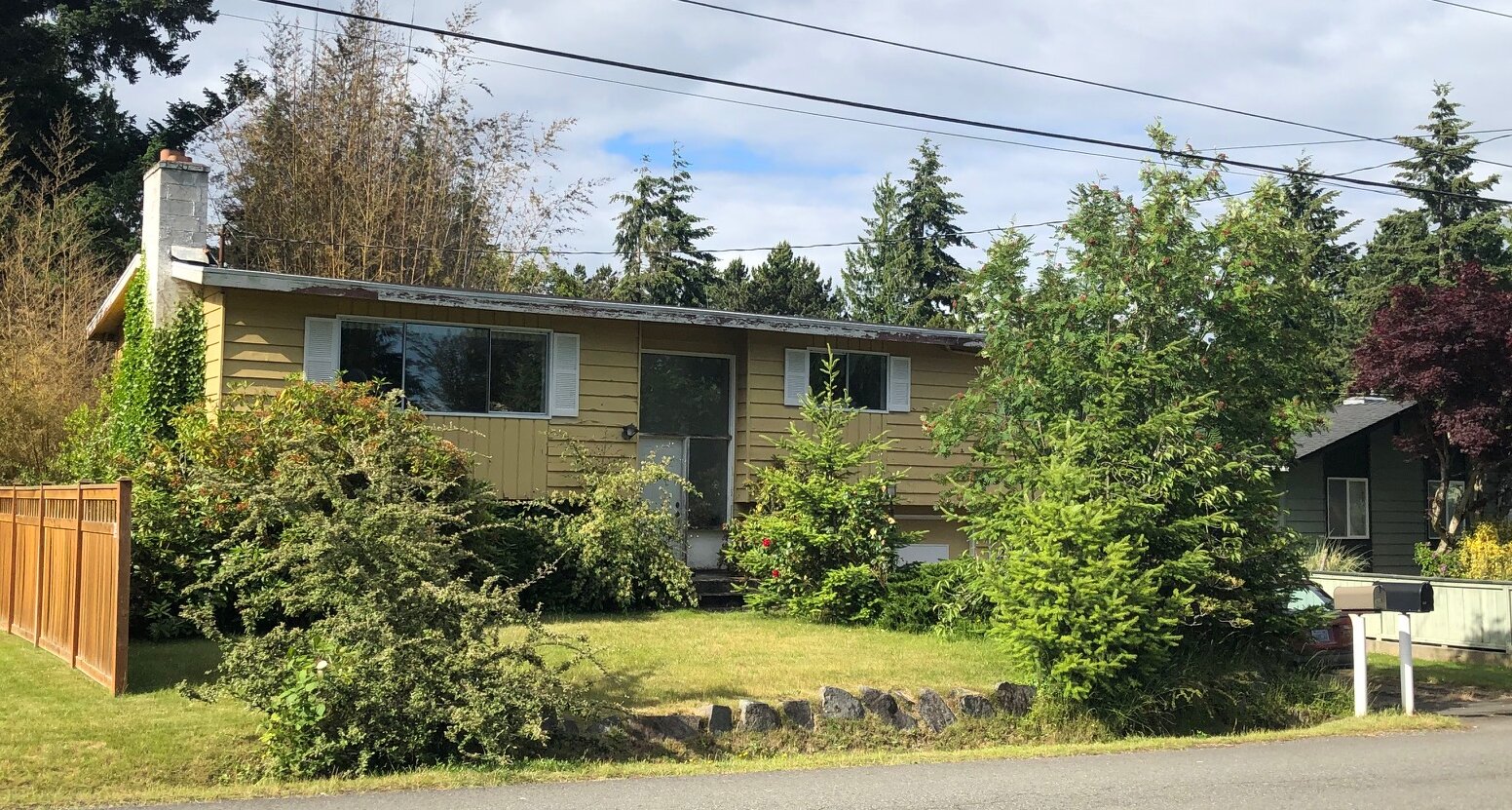 Shoreline Home For Sale