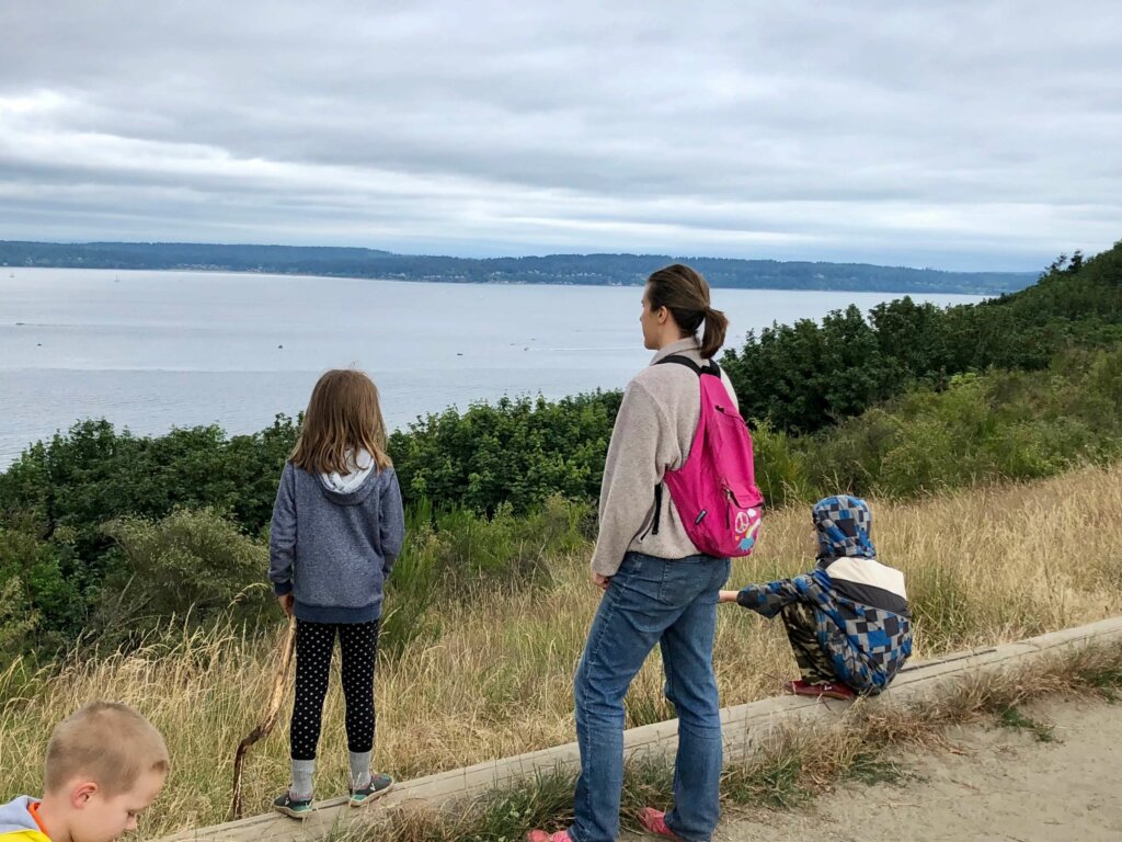 Emily Cressey Seattle Real Estate Broker - Discovery Park, Magnolia - Seattle