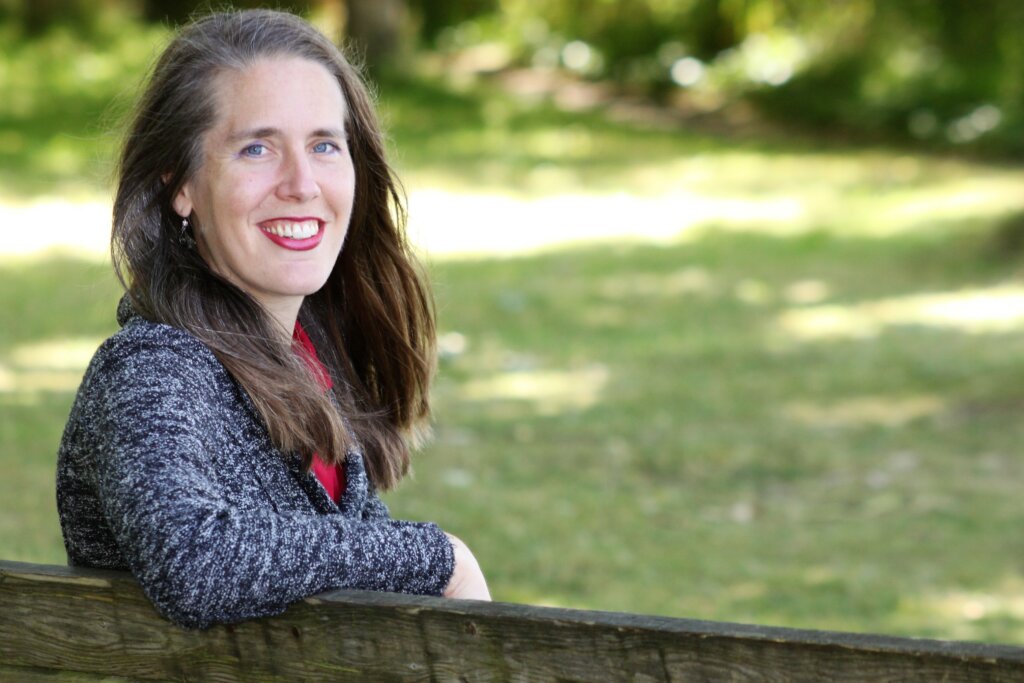Emily Cressey of HomePro Associates is A Puget Sound Real Estate Broker Who Will Help You SEll Your Home After Divorce in Seattle, WA or Shoreline, Washington