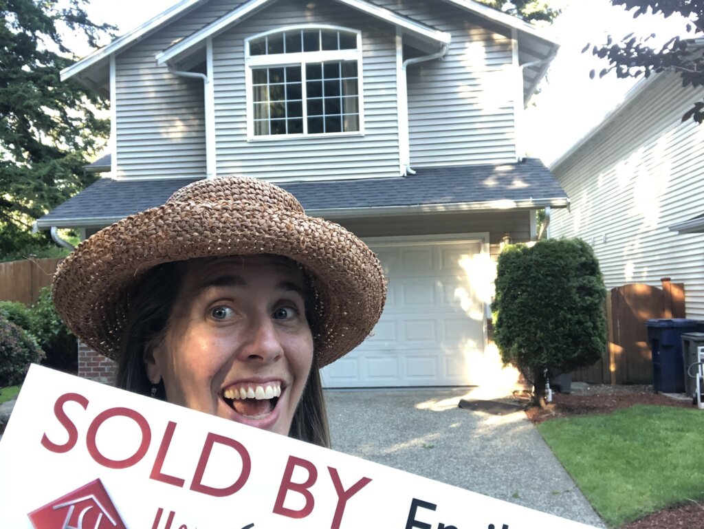 House Sold by real estate agent Emily Cressey, broker with HomeSmart - Lynnwood, WA
