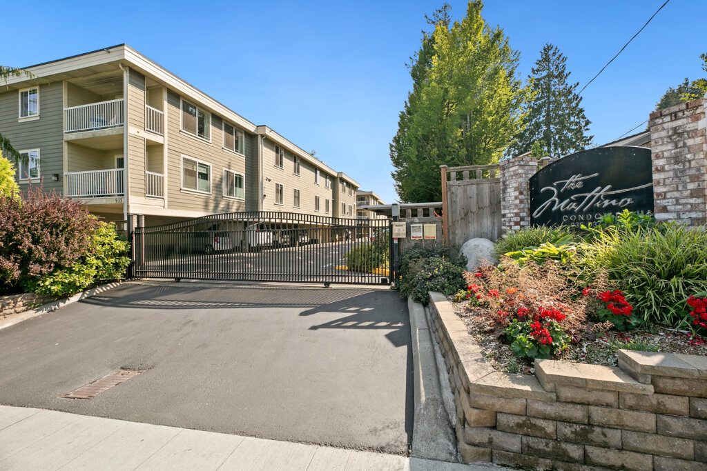 Shoreline Condo