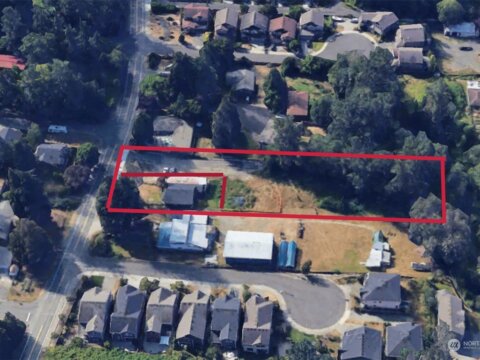 Sold vacant land in Kenmore