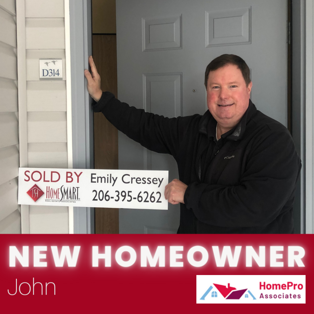 Satisfied New Homeowner of a Condominium in Everett, WA