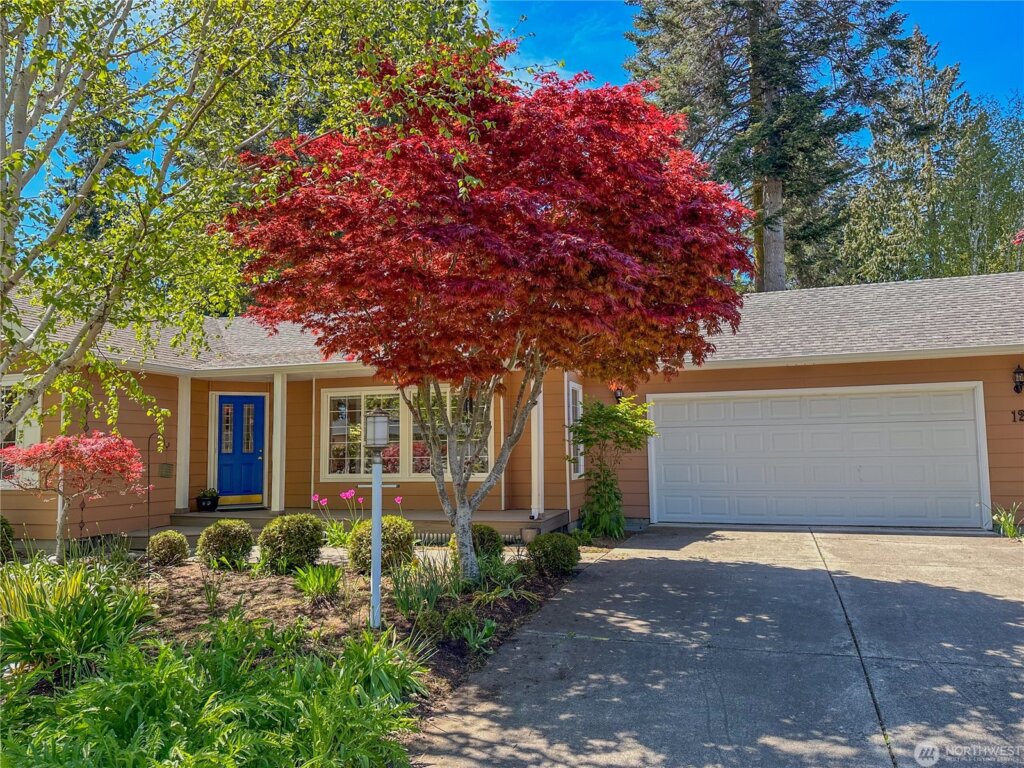 Experience Modern Living in Sunland Neighborhood