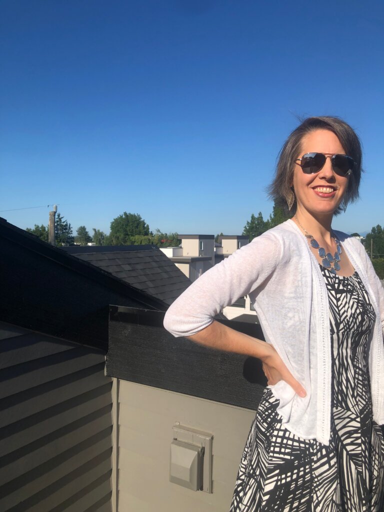 Checking-out-homes-for-sale-in-Kent-Washington