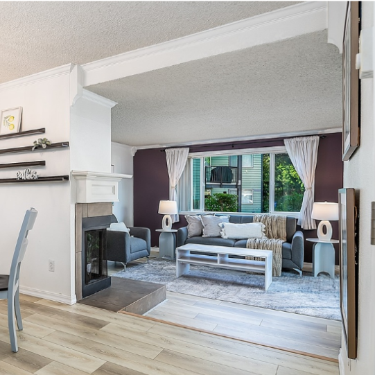 $300,000 Condo in Seattle