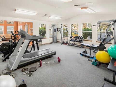 Updated Condo in Kenmore For Sale - Gym