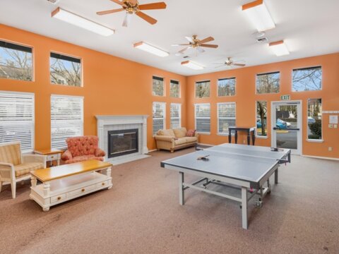 Updated Condo in Kenmore For Sale - Lounge Area