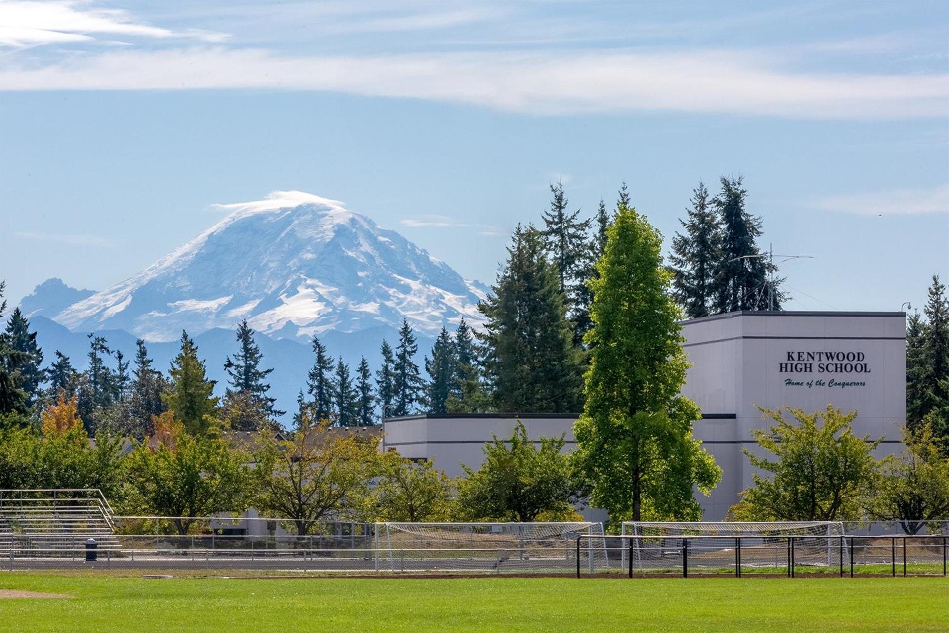 Kentwood High School with Mount Rainier behind it