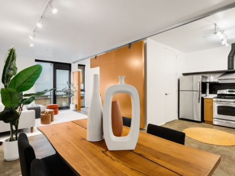 Modern Condo in the Heart of Capitol Hill Open Concept