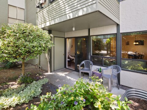 Richmond Beach Condo - Richmond Village - Shoreline, WA