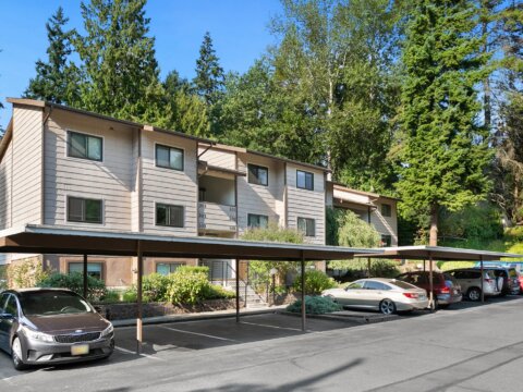 1-Bedroom Condo at Forest Creek Condominiums in Shoreline WA