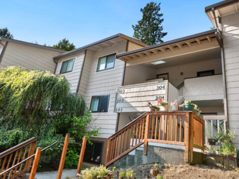 1-Bedroom Condo at Forest Creek Condominiums in Shoreline WA Front