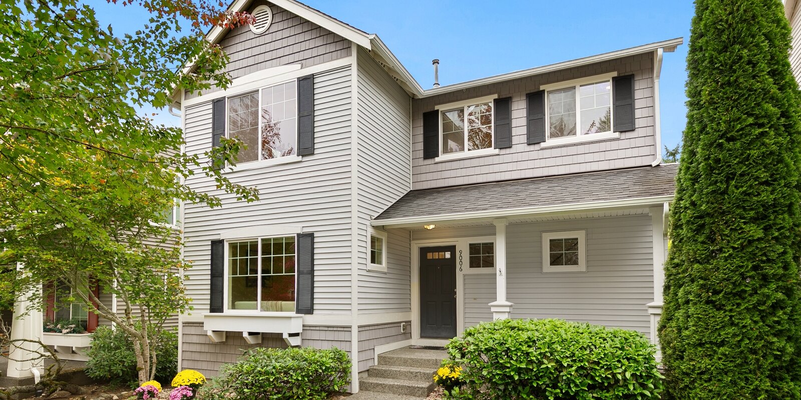 Home for sale in Snoqualmie Ridge Front Lawn