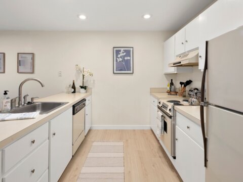Lakeside Townhome Retreat in Kenmore For Sale Kitchen Area