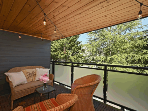 Affordable 1 Bedroom Urban Condo in Seattle (3)