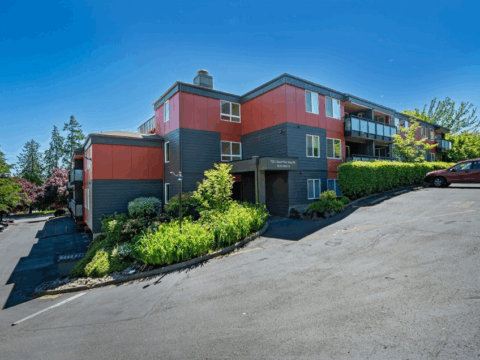 Affordable 1 Bedroom Urban Condo in Seattle (3)