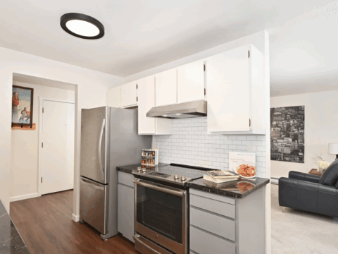 Affordable 1 Bedroom Urban Condo in Seattle (3)