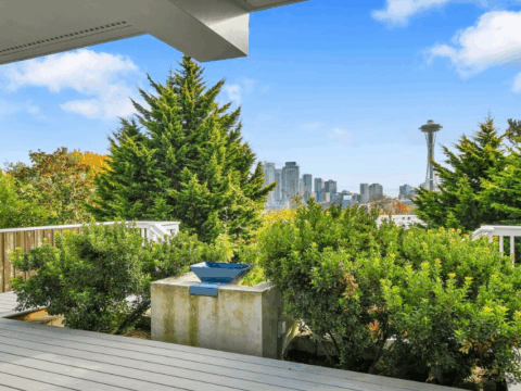Elegant Remodeled Home with Seattle Skyline View - (16)
