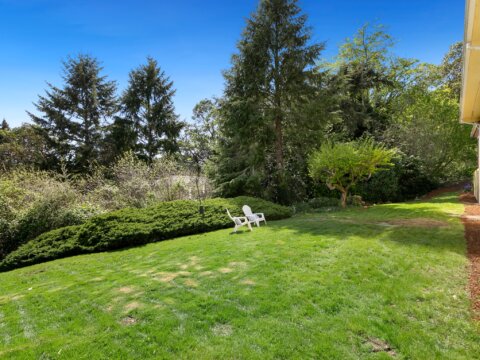 2 Bedroom Home in Normandy Park WA for Sale by Seattle Realtor Emily Cressey Living