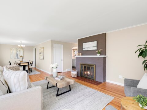 2 Bedroom Home in Normandy Park WA for Sale by Seattle Realtor Emily Cressey Family Room
