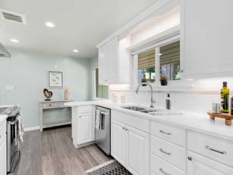 2 Bedroom Home in Normandy Park WA for Sale by Seattle Realtor Emily Cressey Kitchen