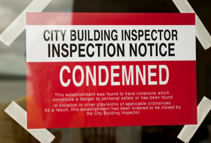 How Can You Sell A Condemned House in Chicago, Illinois