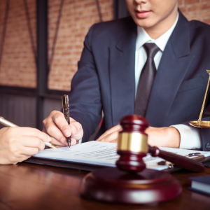 How to Sell a Home Amid Legal Issues in Chicago Chicago