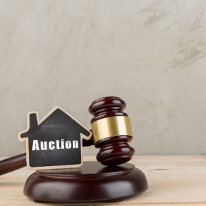 Home Sale via Auction [market]