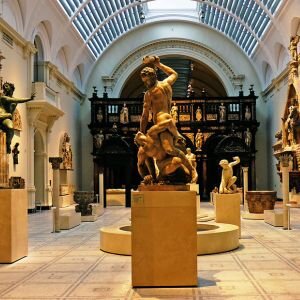 Amazing Facts in Naperville