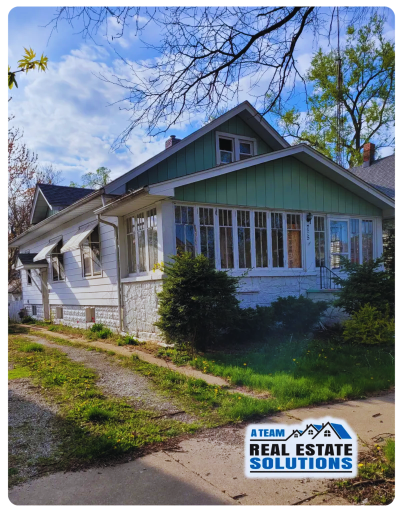 We Buy Old Houses Cash Illinois