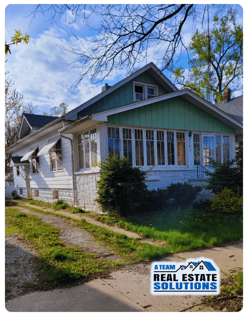 Sell My Old House Illinois