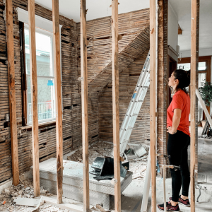 How to Handle Selling a Property Needing Repairs Chicago