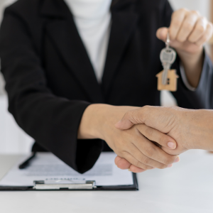 Selling a Home That Requires Repairs Chicago