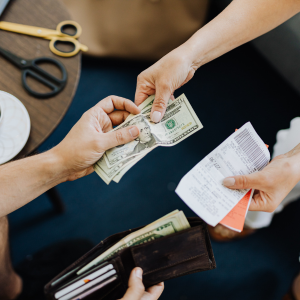 What Are Realtor Fees to Sell Your House Chicago