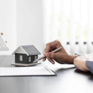 How to Sell a Home Held in a Trust After Death Illinois