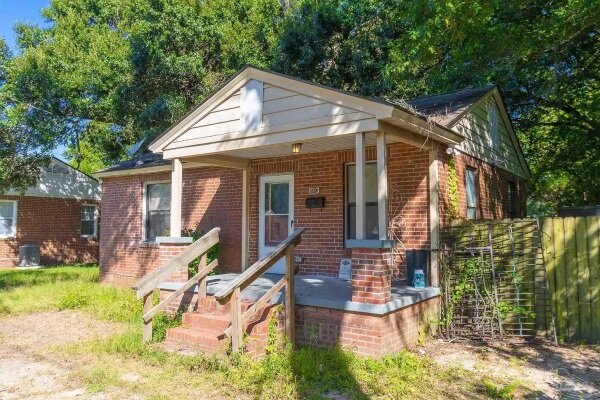 Debunking 5 Common Home Selling Myths