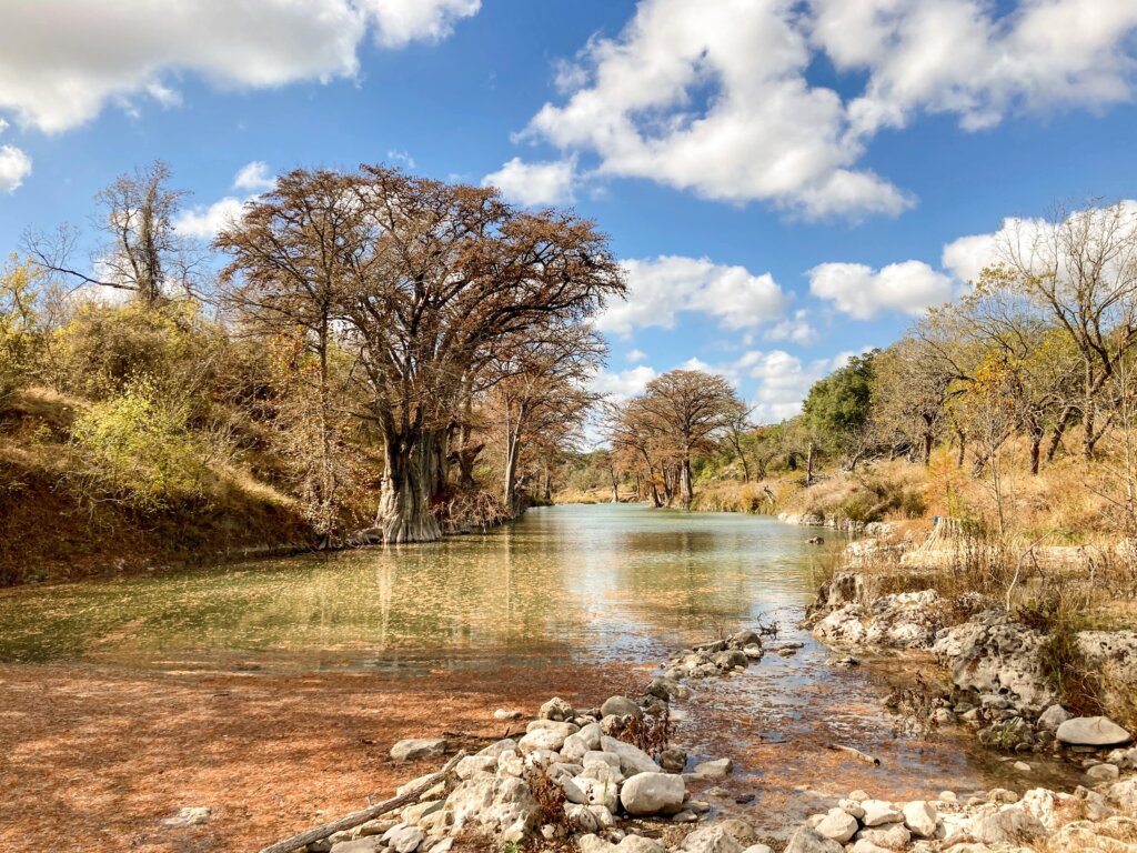 San Antonio home buyers choose Scenic Oaks for its natural beauty.