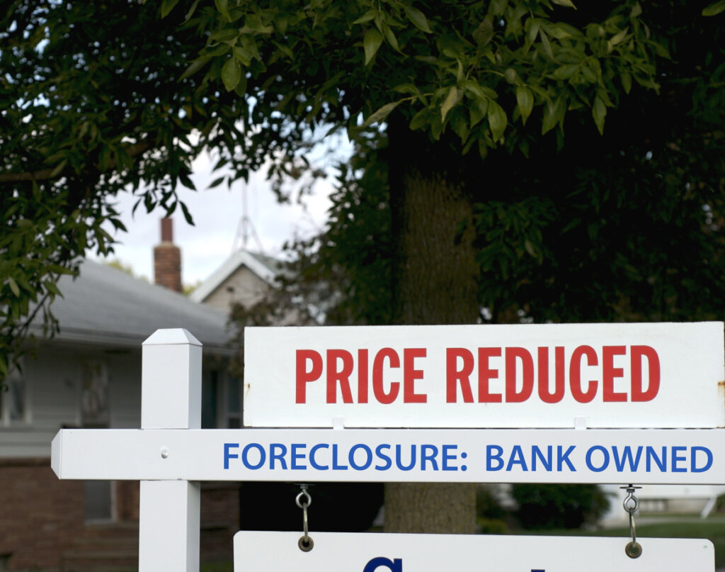 Foreclosure Homes