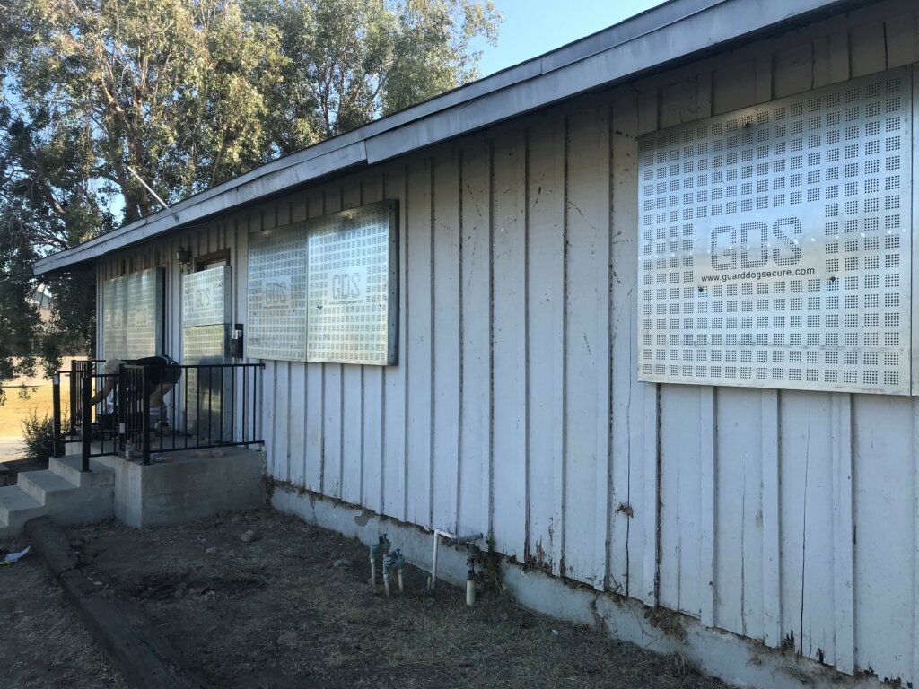 board up house
