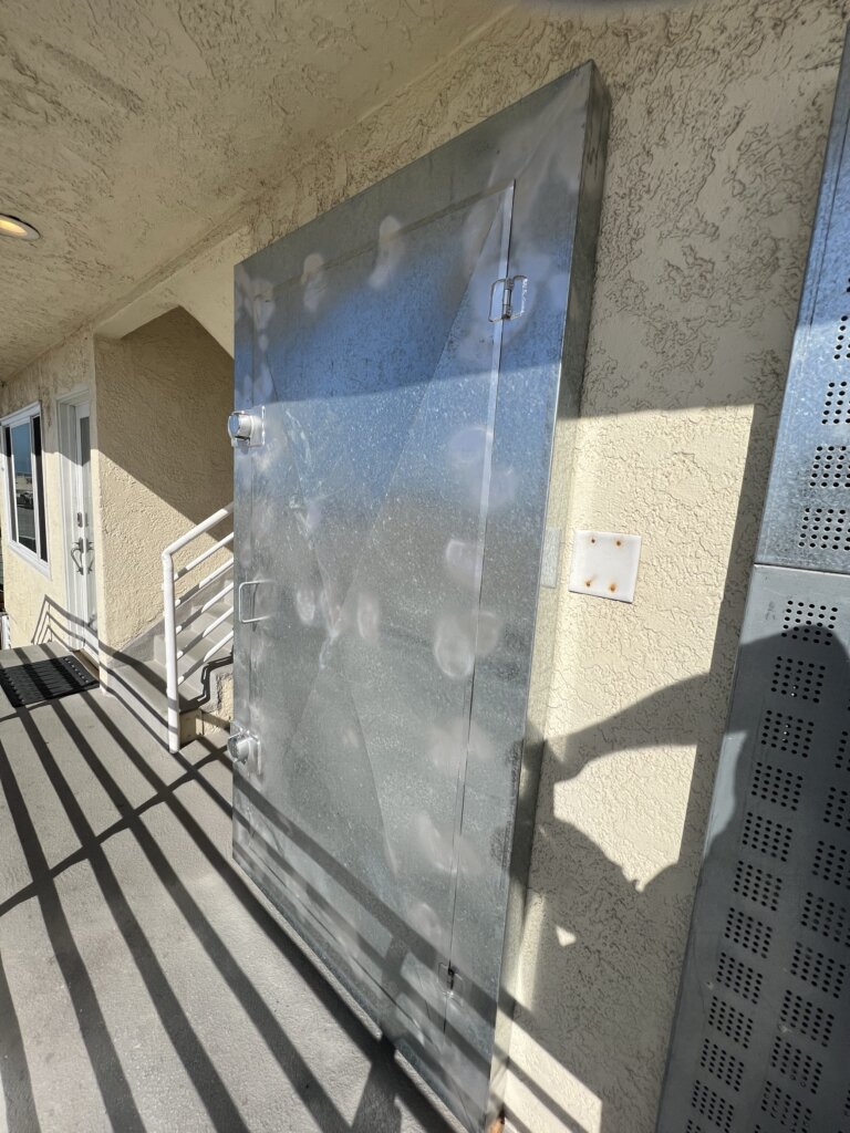 Guard Dog Board up service secure door