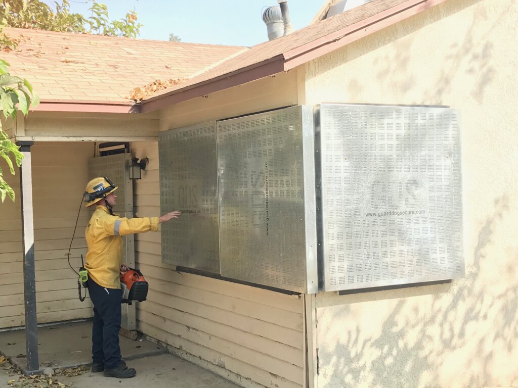 GDS board up service Los Angeles