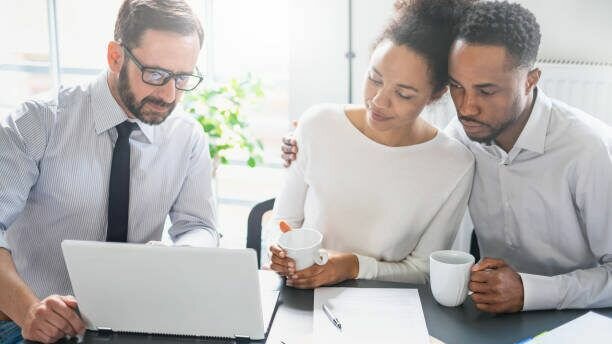 Work With A Real Estate Note Broker Who Helps With Insight And Guidance In FL